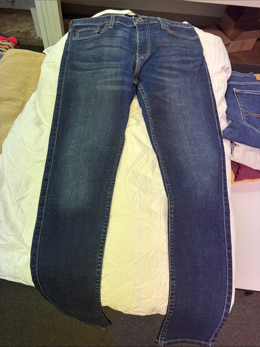 Hollister Men's Dark Blue Slim Straight Jeans
